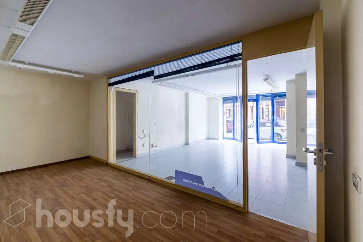 Local comercial en venda a Carrer de Mossèn Andreu ., imagen 9
