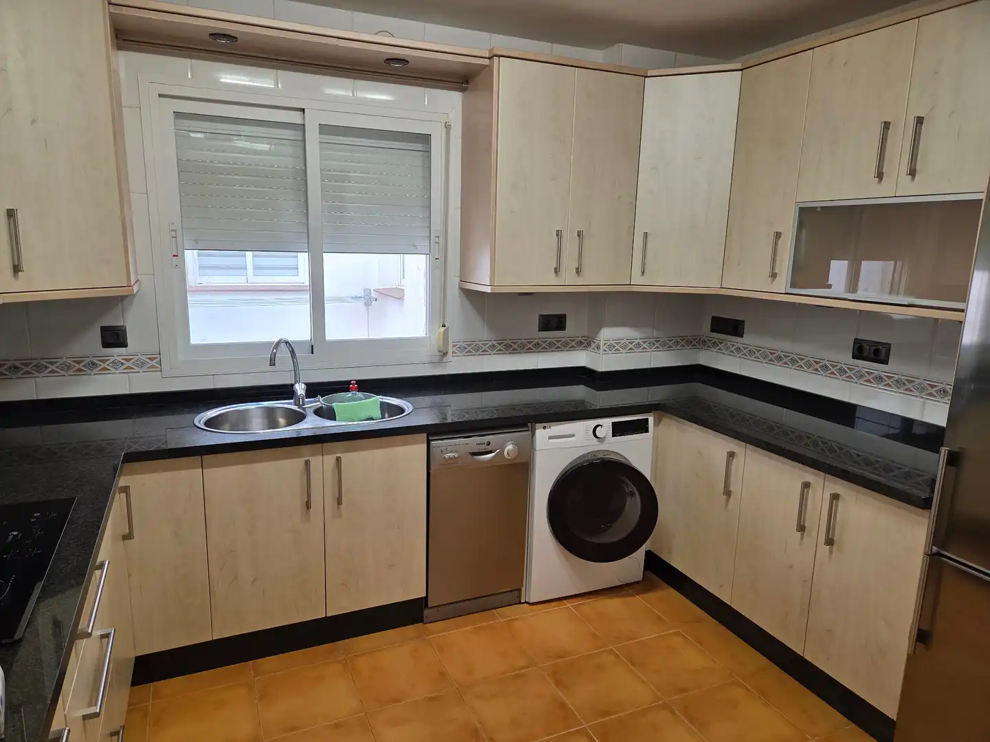 Cocina de Piso de alquiler en Rincón de la Victoria con Aire acondicionado, Terraza y Trastero