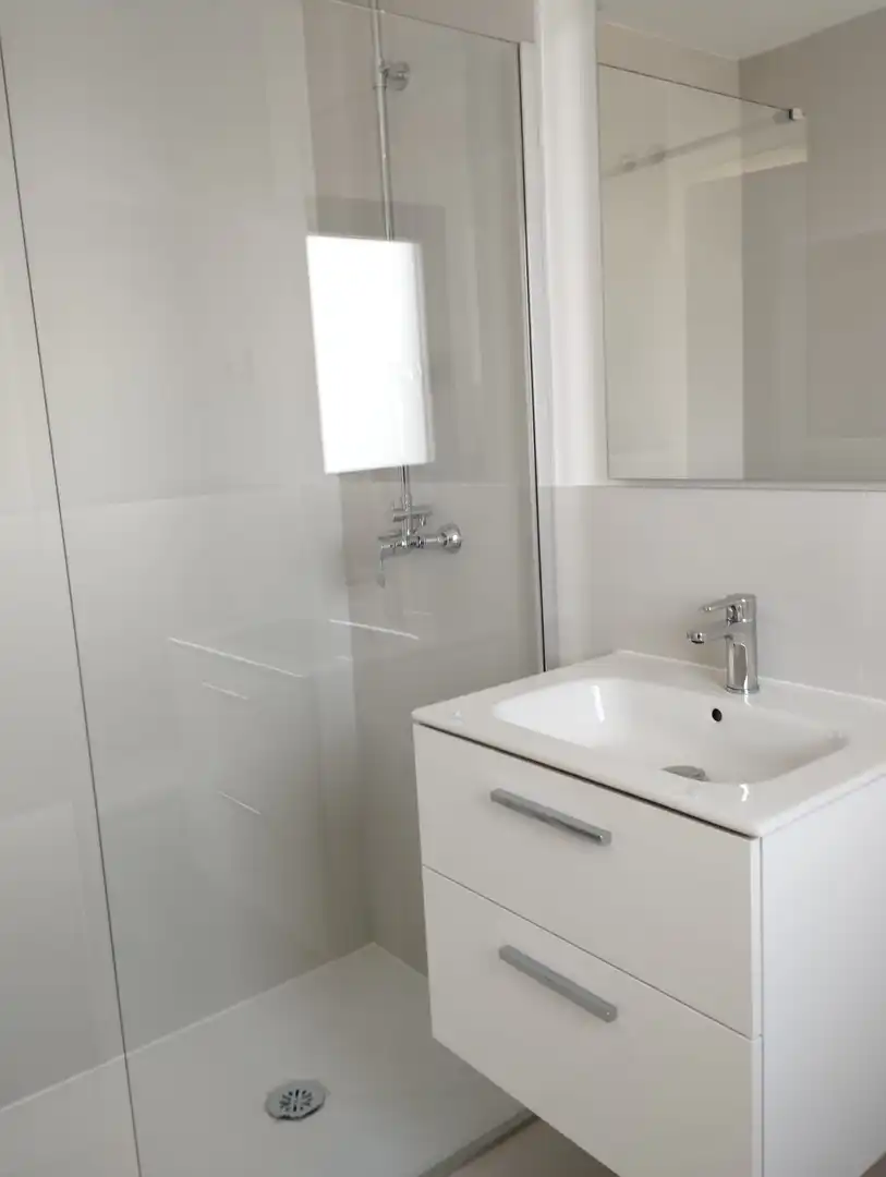 Baño de Planta baja en venta en Benalmádena con Aire acondicionado, Jardín privado y Terraza