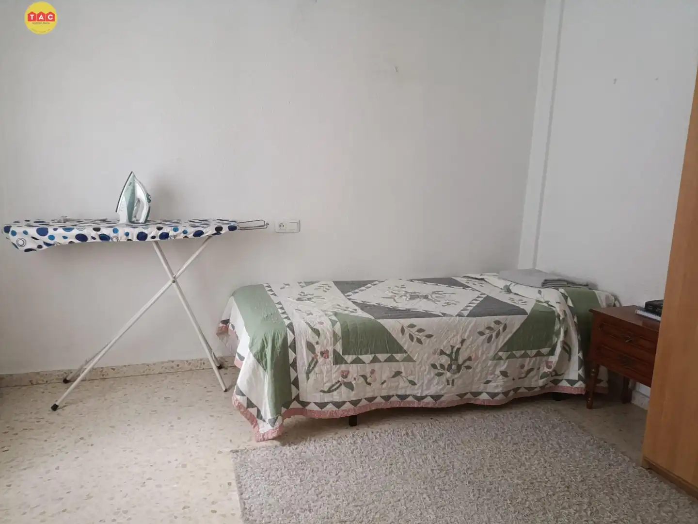 Habitación de Casa adosada en venta en Lepe con Terraza, Trastero y Balcón