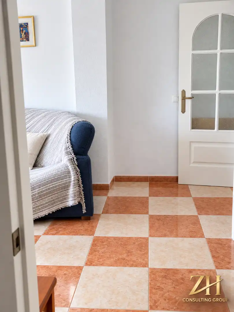 Flat with lift for sale in Paseo Larios, imagen 2