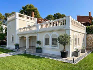 Villa avec piscine à vendre à Urbanitzacions de Llevant