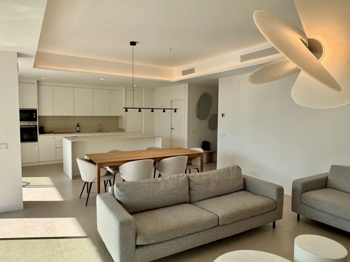 Sala d'estar de Apartament en venda en Torremolinos amb Aire condicionat, Calefacció i Sauna
