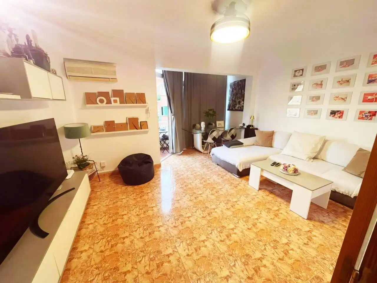 Wohnzimmer von Wohnung zum Verkauf in  Palma de Mallorca mit Klimaanlage und Balkon