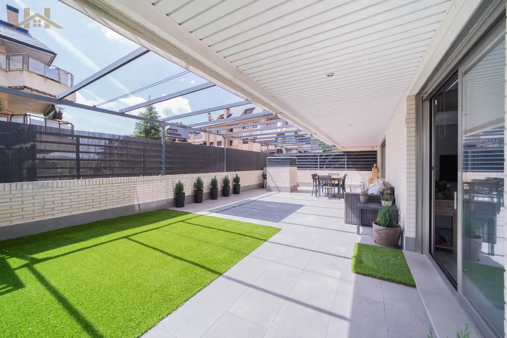 Terraza de Planta baja en venta en Boadilla del Monte con Aire acondicionado, Calefacción y Jardín privado