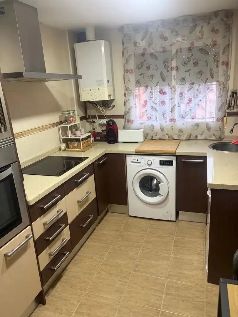 Piso con terraza en venta en Calle BENISANO, imagen 10