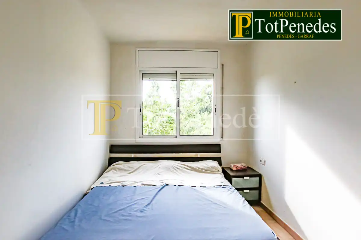 Schlafzimmer von Wohnung zum Verkauf in Subirats mit Heizung, Möbliert und Ofen