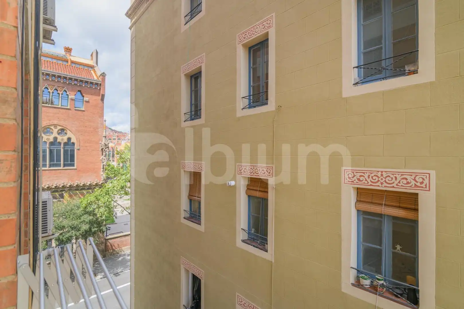 Außenansicht von Wohnung zur Miete in Barcelona