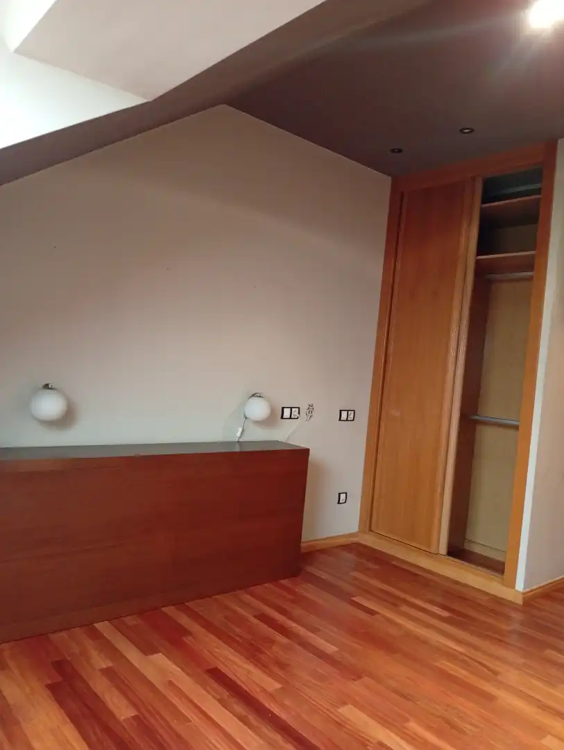 Bedroom of Flat for sale in Oeste