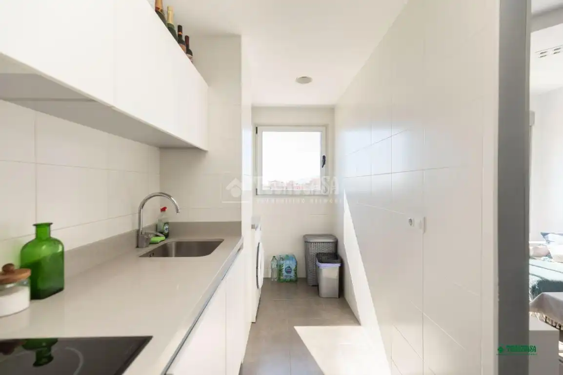 Baño de Piso en venta en Almería con Aire acondicionado y Trastero