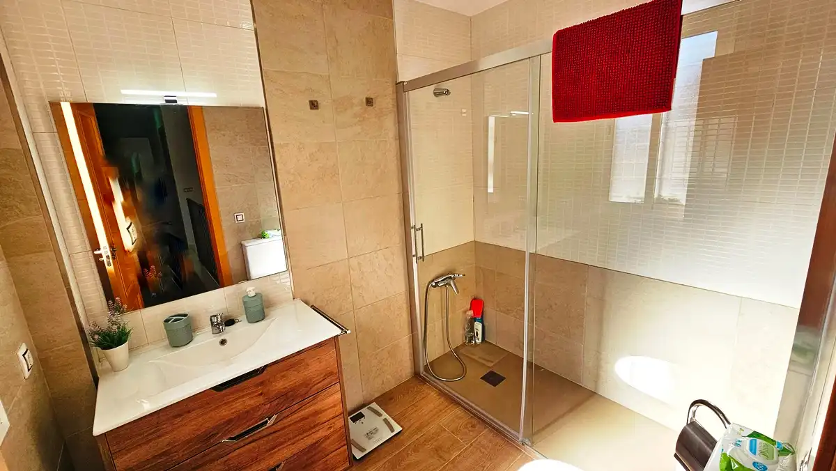 Baño de Casa adosada en venta en Cortegana con Terraza y Trastero