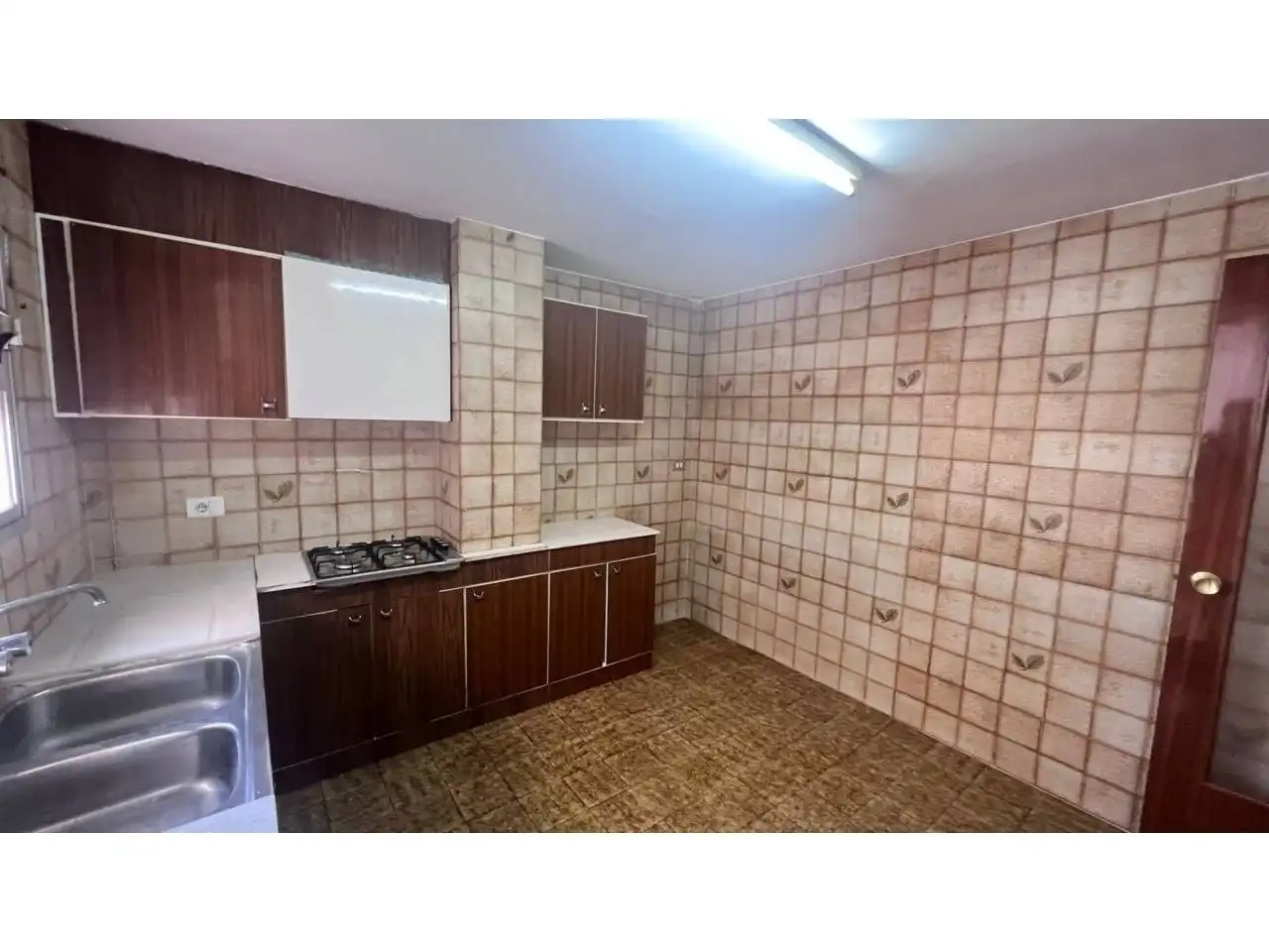 Flat for rent in Avenida Pere IV, Llombai