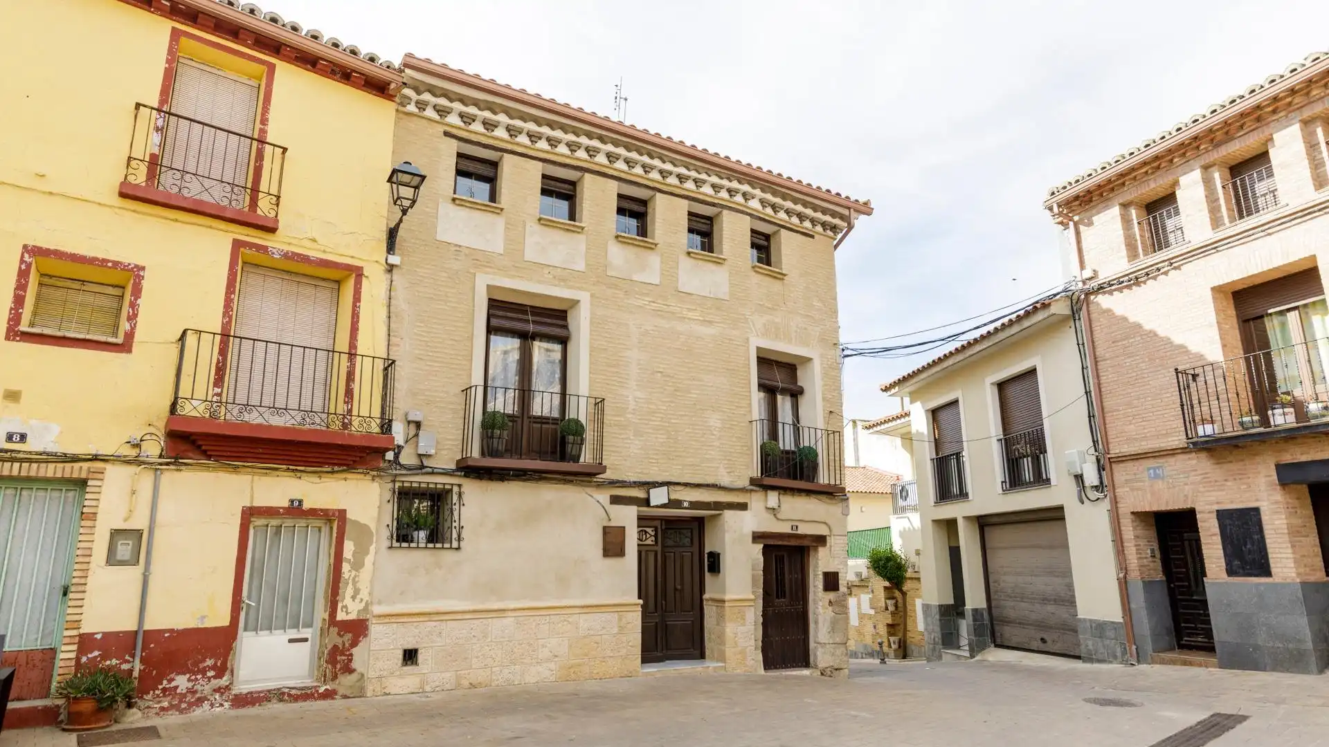 Vista exterior de Casa o chalet en venta en Magallón con Jardín privado, Terraza y Amueblado