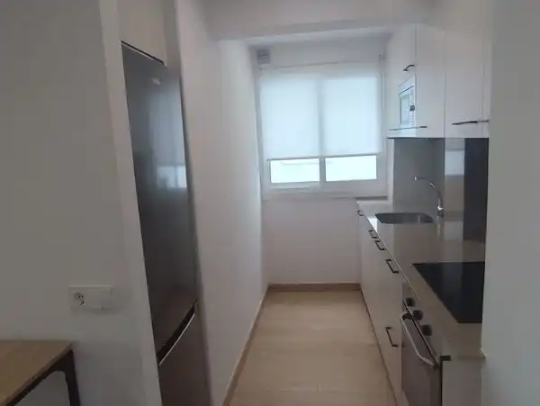 Küche von Wohnung zum Verkauf in Vigo  mit Heizung und Abstellraum