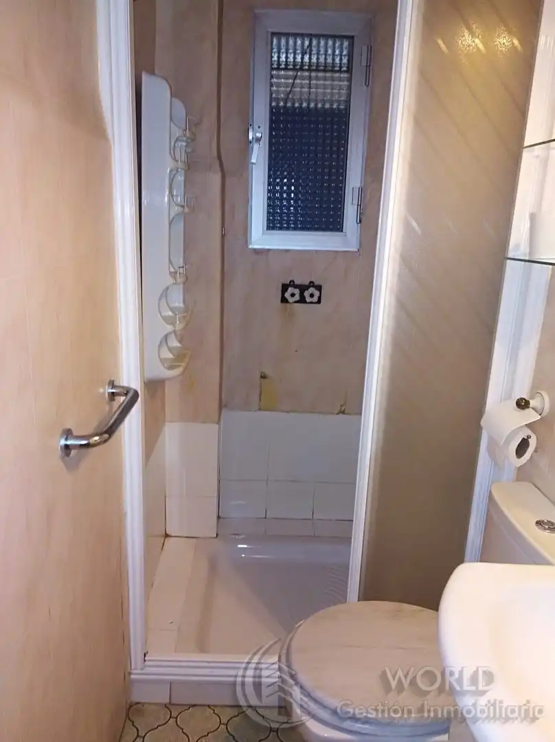 Flat with terrace for sale in Calle Carolina Coronado, imagen 16