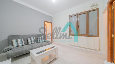 Foto 3 de Piso de alquiler en Pérez de Ayala, Auditorio - Seminario - Parque de Invierno, Oviedo