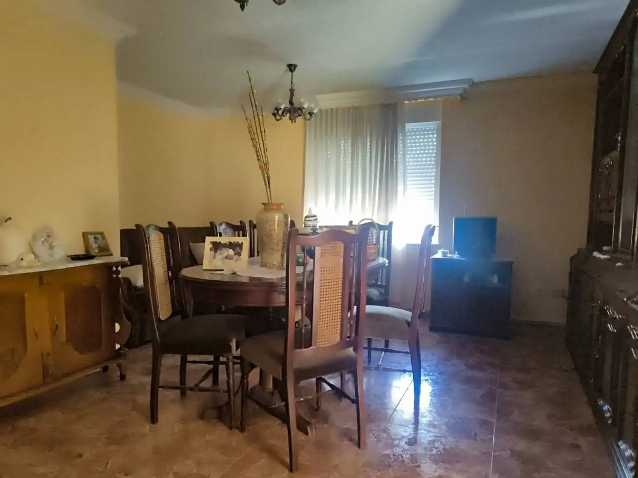 House for sale in Valverde de la Virgen, imagen 3
