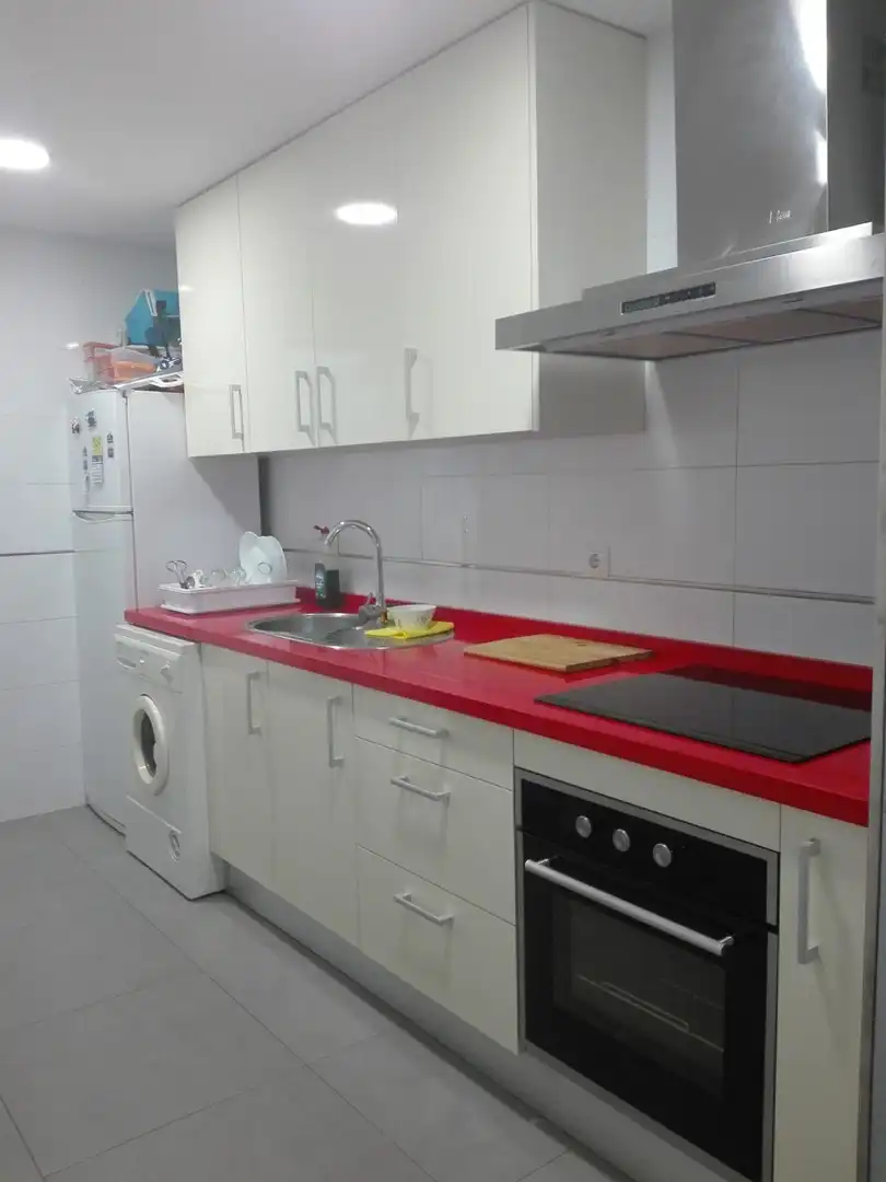 Kitchen of Flat for rent in Granada  with Heating, Furnished and Balcony