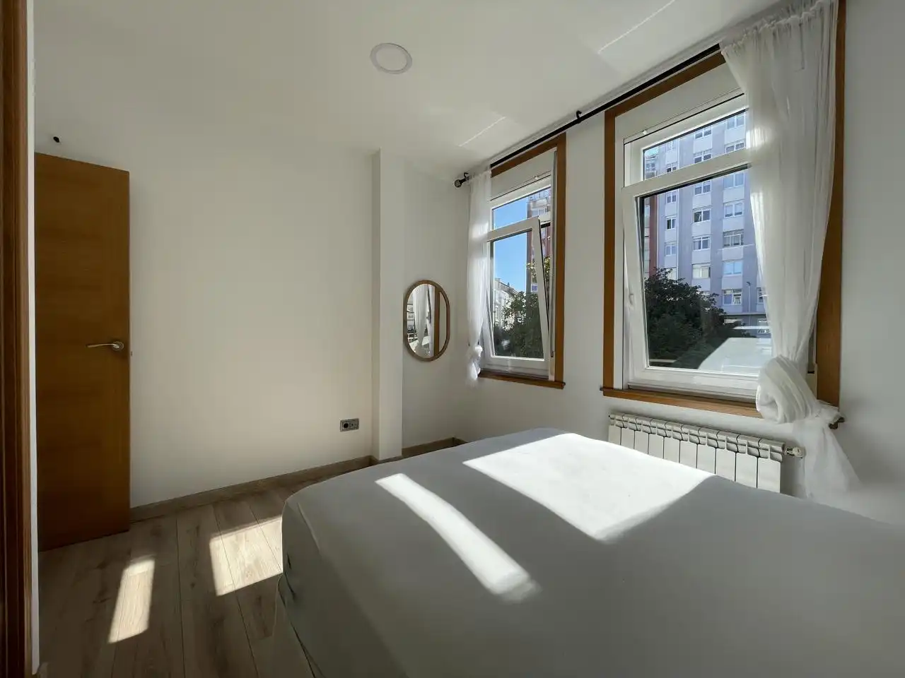 Schlafzimmer von Wohnung zum Verkauf in A Coruña Capital  mit Heizung, Terrasse und Balkon