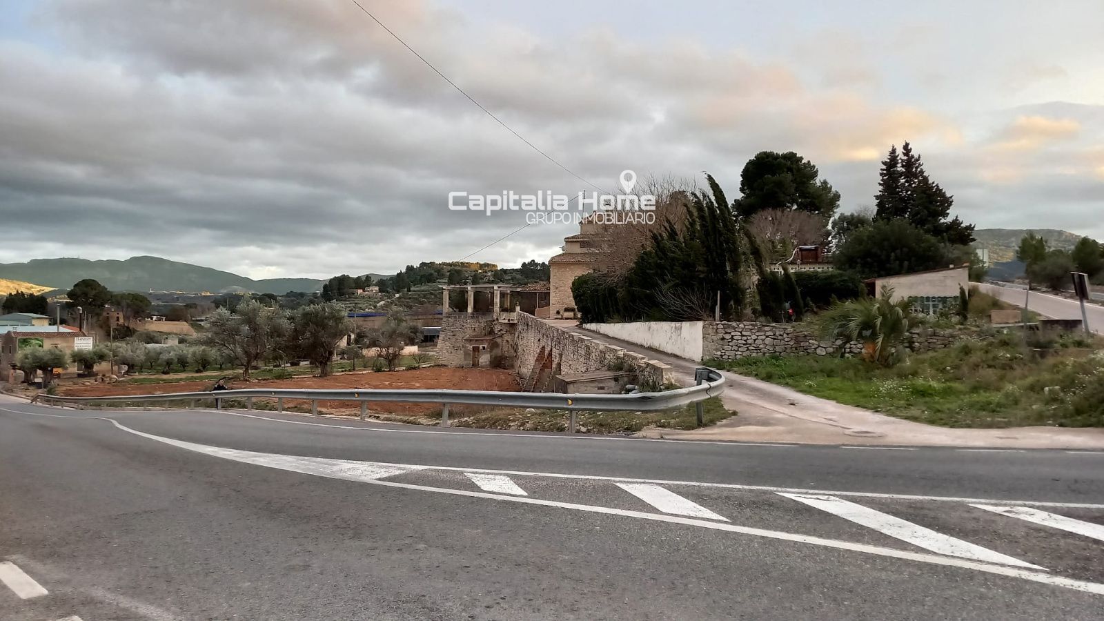 Vista exterior de Casa o xalet en venda en Alcoy / Alcoi amb Aire condicionat, Calefacció i Traster