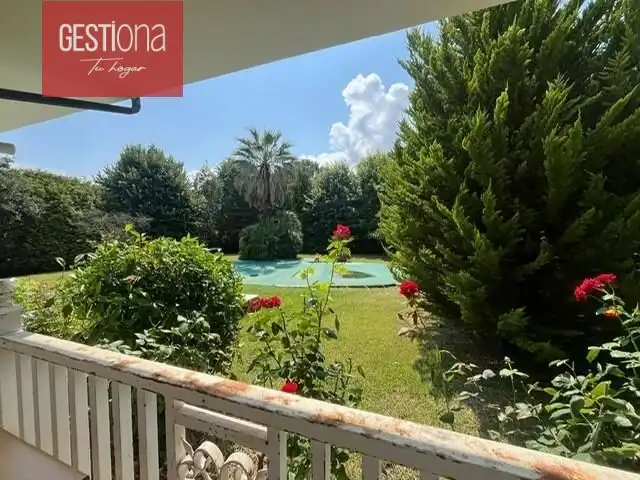 Vista exterior de Casa o chalet en venta en Noja con Calefacción, Jardín privado y Terraza
