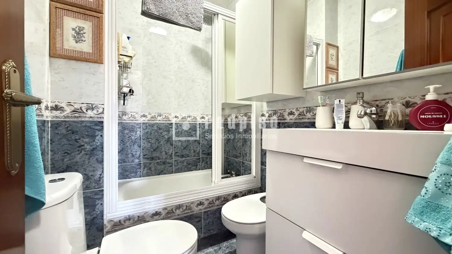 Baño de Piso en venta en Leganés con Aire acondicionado, Calefacción y Jardín privado