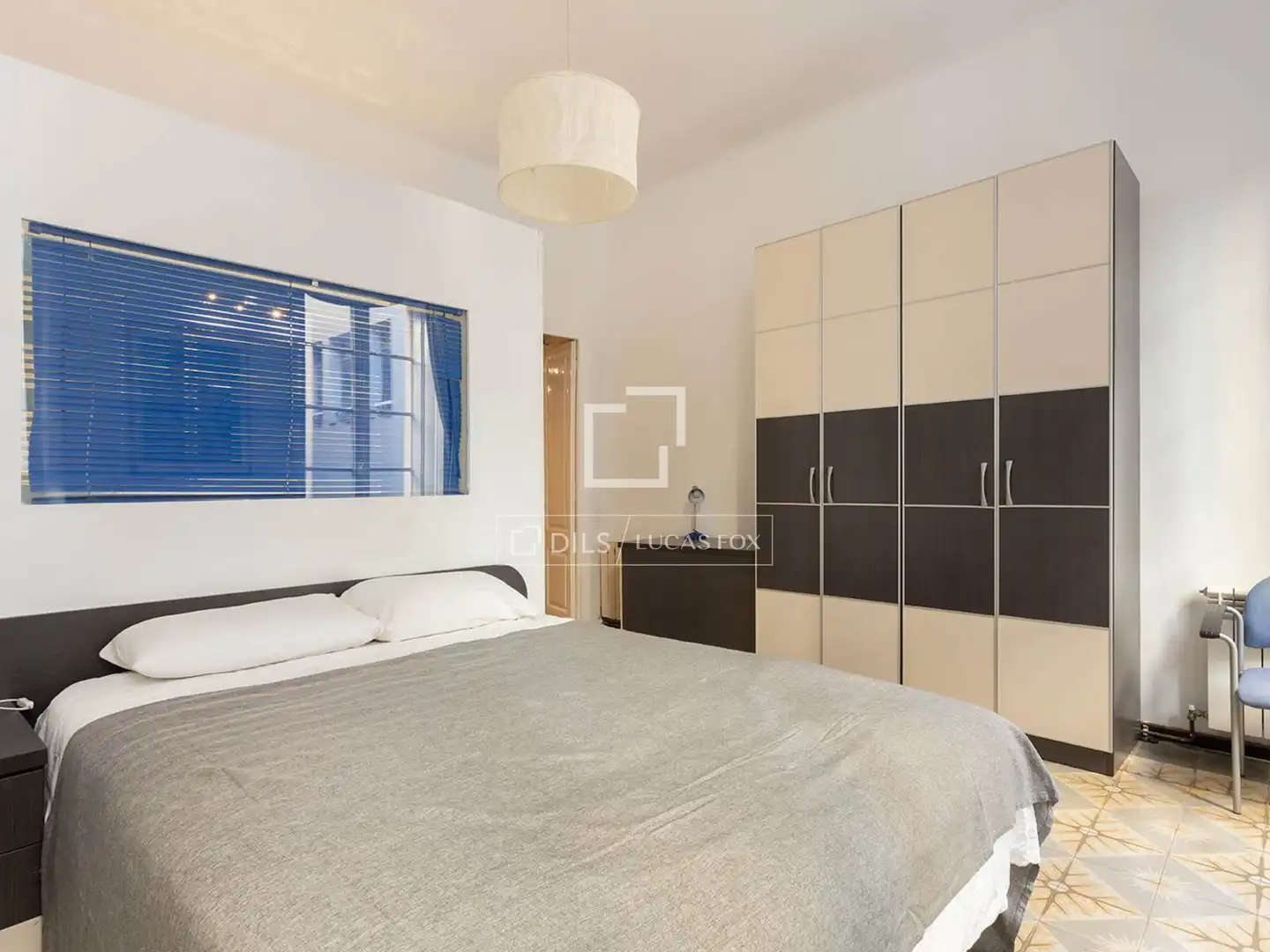 Bedroom of Flat for sale in Barcelona  with Air Conditioner, Terrace and Balcony