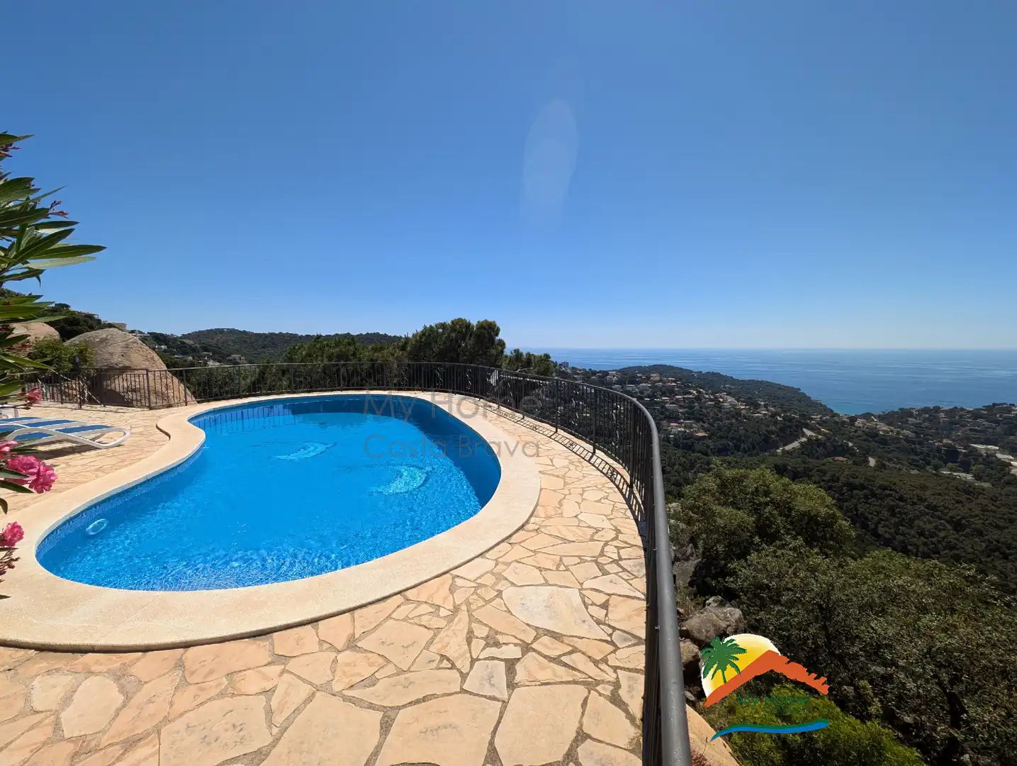 Piscina de Casa o chalet en venta en Lloret de Mar con Aire acondicionado, Calefacción y Jardín privado