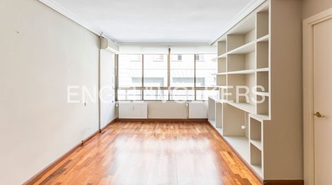 Foto 3 de Piso de alquiler en Bretón de Los Herreros, Ríos Rosas - Nuevos Ministerios, Madrid Capital