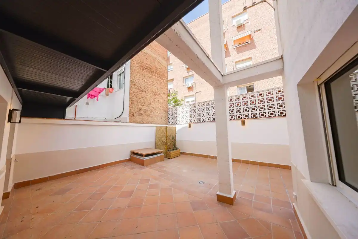 Terrassa de Planta baixa en venda en Madrid amb Aire condicionat, Calefacció i Terrassa