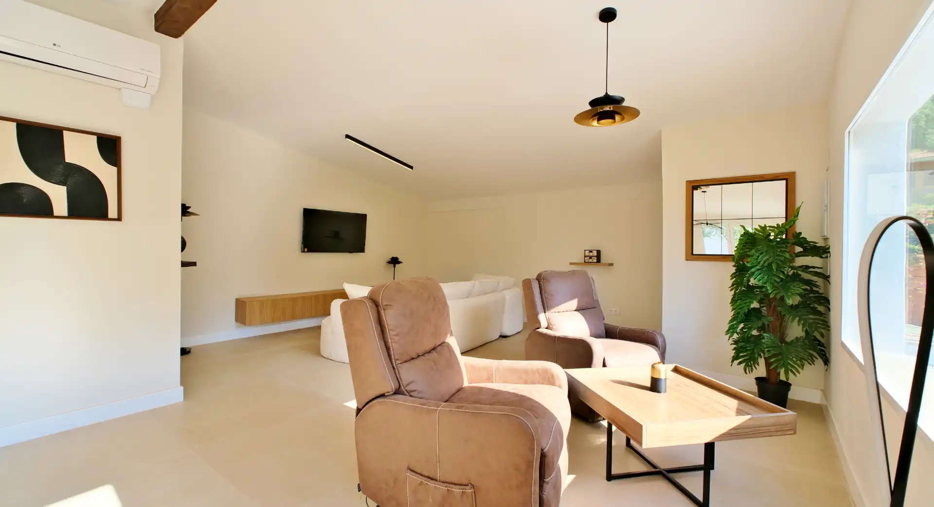 Living room of Houses for rent in Sagunto / Sagunt  with Air Conditioner, Heating and Private garden