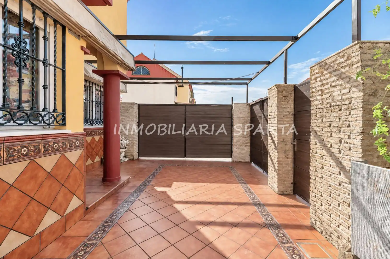 Terrassa de Casa adosada en venda en Santiponce, Sevilla