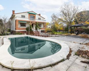 Swimming pool of House or chalet for sale in Pozuelo de Alarcón  with Heating, Private garden and Terrace