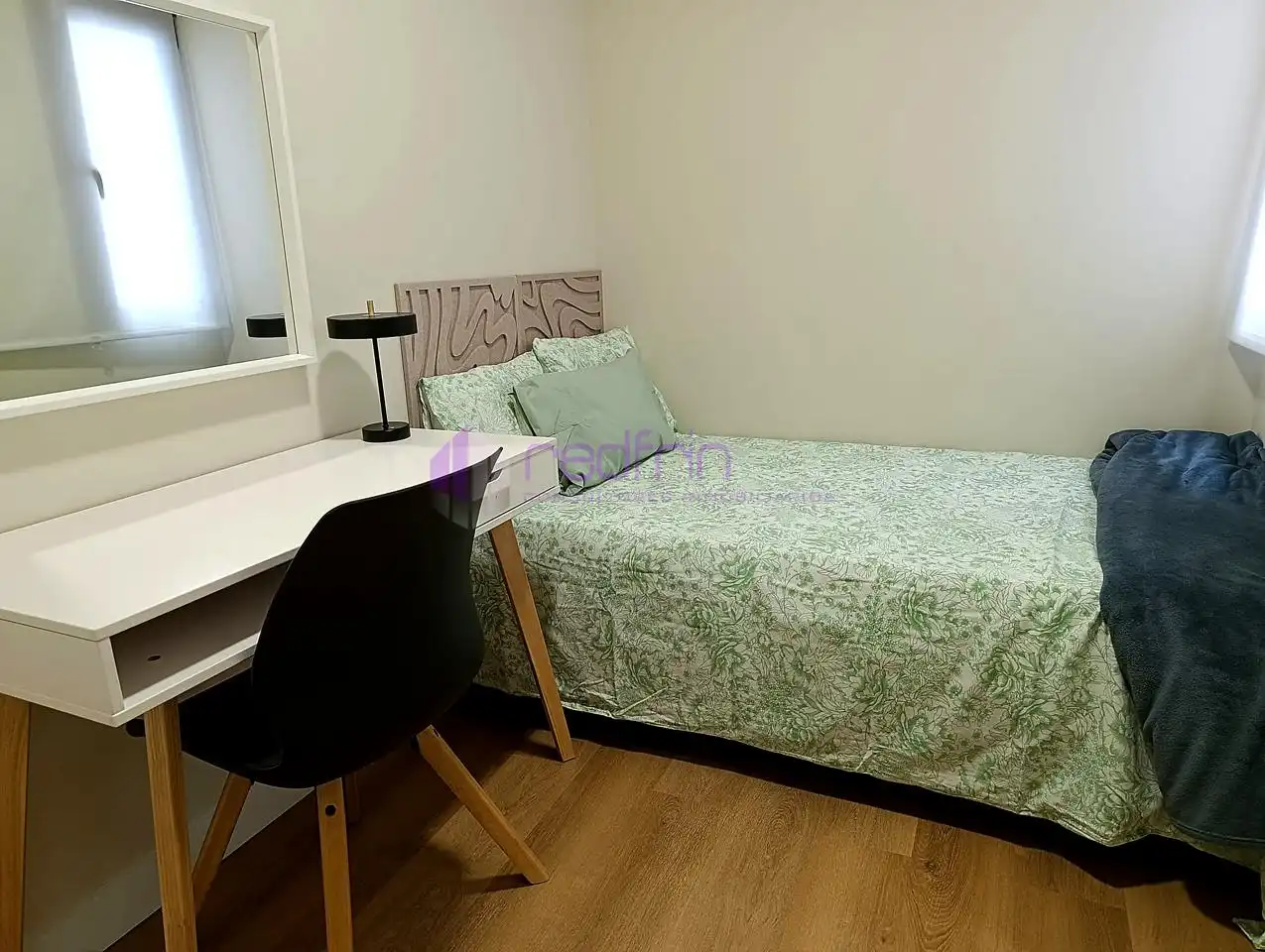 Bedroom of Flat for sale in Madrid