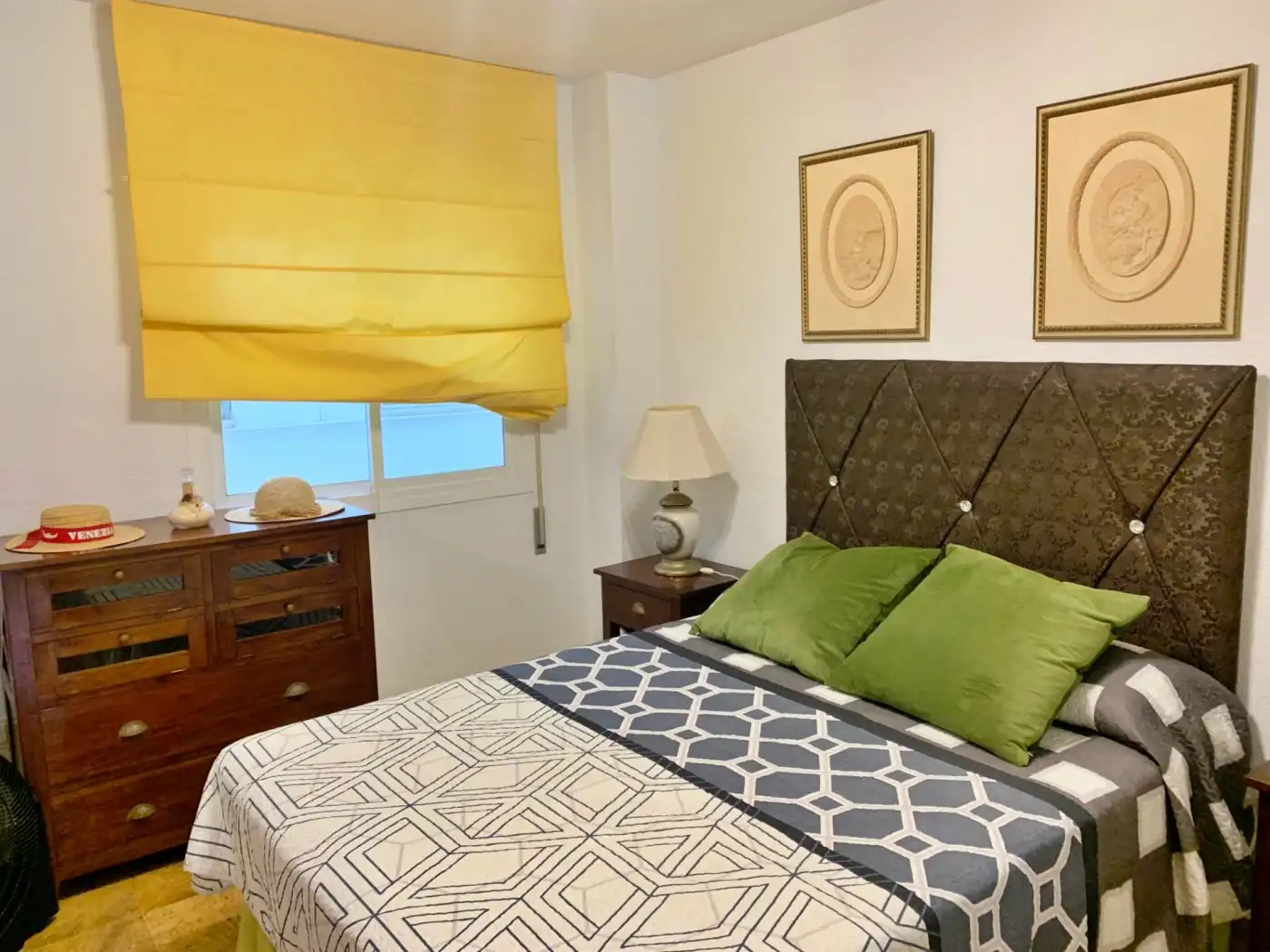 Habitación de Piso de alquiler en Rincón de la Victoria con Amueblado