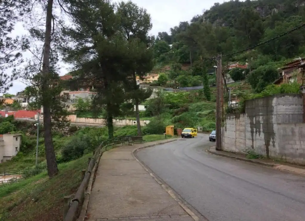 Edifici en venda a C/ De la Fábrica, Corbera de Llobregat