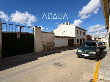 Casa con jardín en venta en Calle Pozo Zamorano