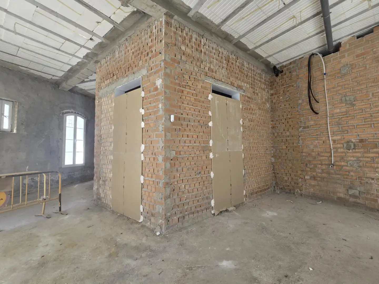 Local comercial en venta en Núcleo urbano, imagen 4