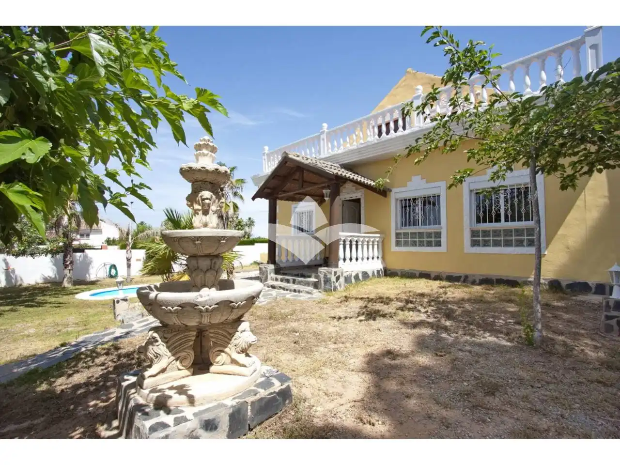 Vista exterior de Casa o xalet en venda en Vilamarxant amb Aire condicionat, Calefacció i Jardí privat