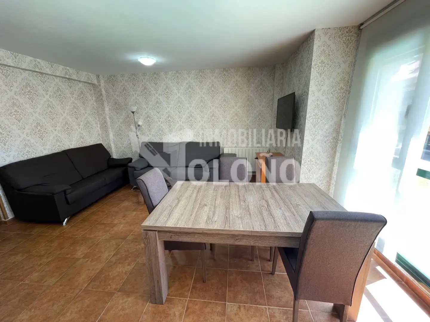 Wohnzimmer von Wohnungen zum Verkauf in Cuzcurrita de Río Tirón mit Heizung, Terrasse und Abstellraum