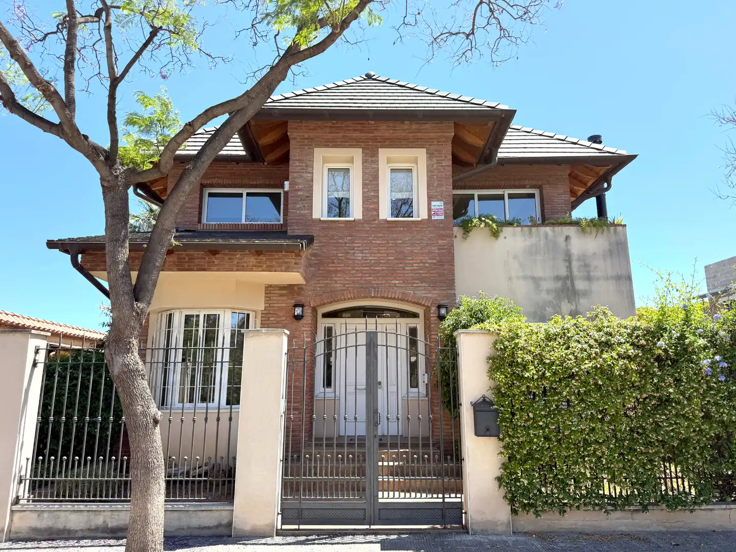 Detached house with pool for sale in Carrer de Josep Clarà, imagen 69