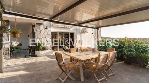 FANTASTICA VIVIENDA CON VISTAS AL MAR