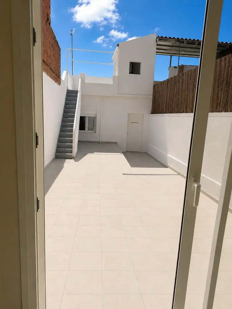 Haus oder Chalet zum Verkauf in Terrassa mit Klimaanlage, Heizung und Privatgarten