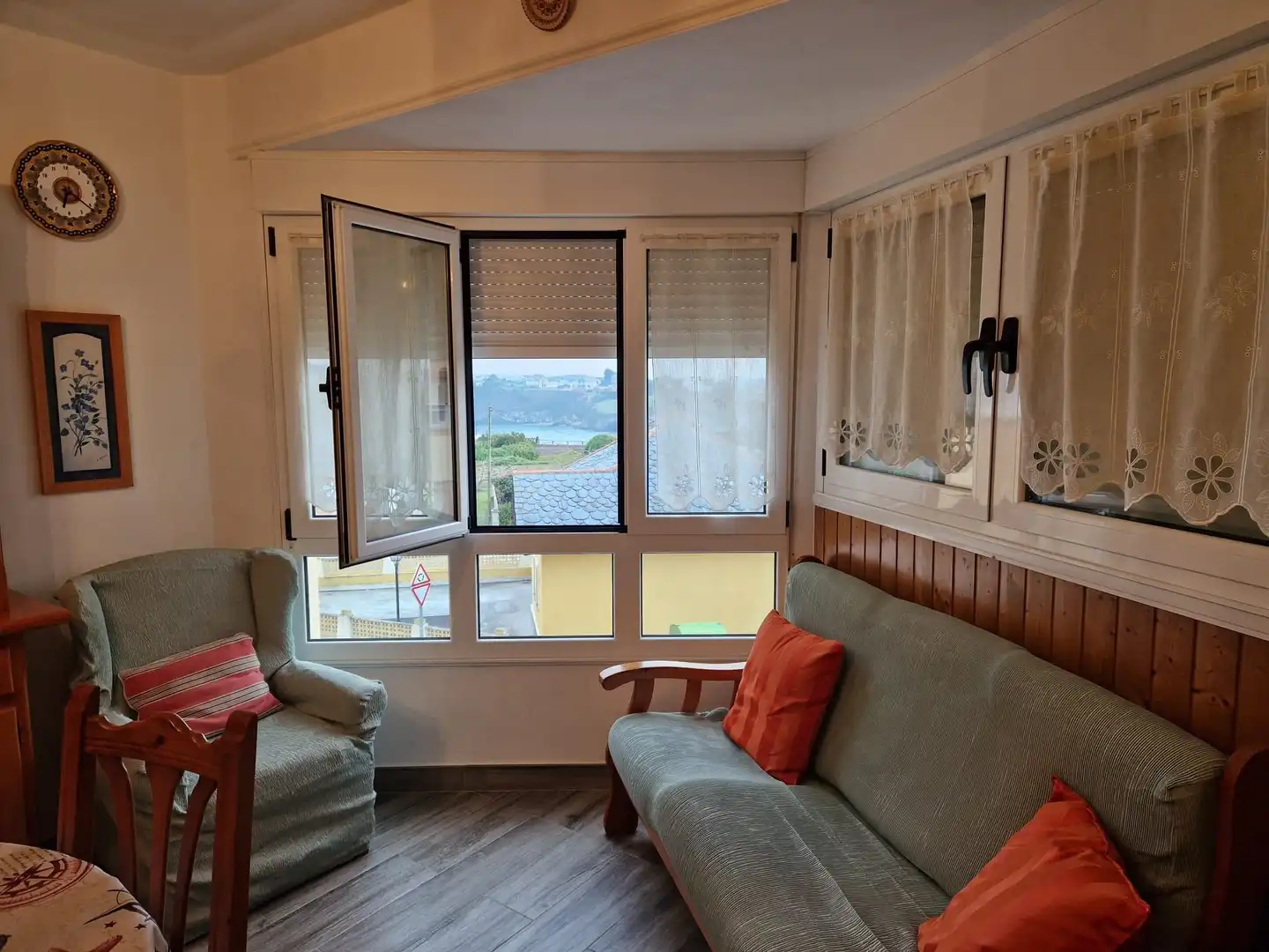 Living room of Flat for rent in Tapia de Casariego  with Furnished, Oven and Washing machine