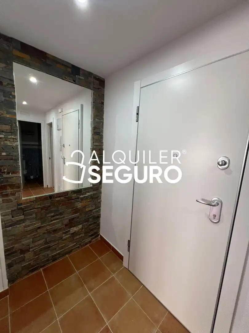 Wohnung zur Miete in Alcobendas mit Klimaanlage, Heizung und Terrasse