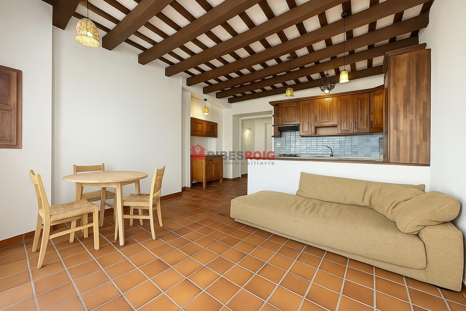 House or chalet to rent in Pi, Centre