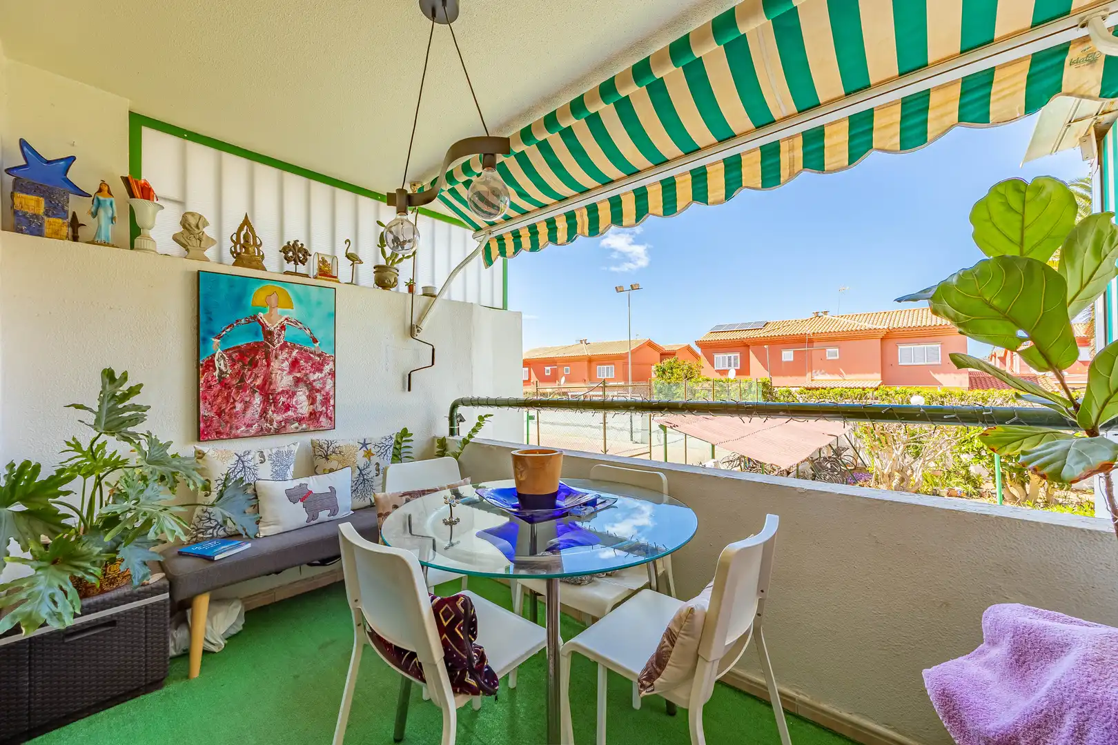 Habitación de Piso en venta en San Bartolomé de Tirajana con Terraza, Piscina y Amueblado