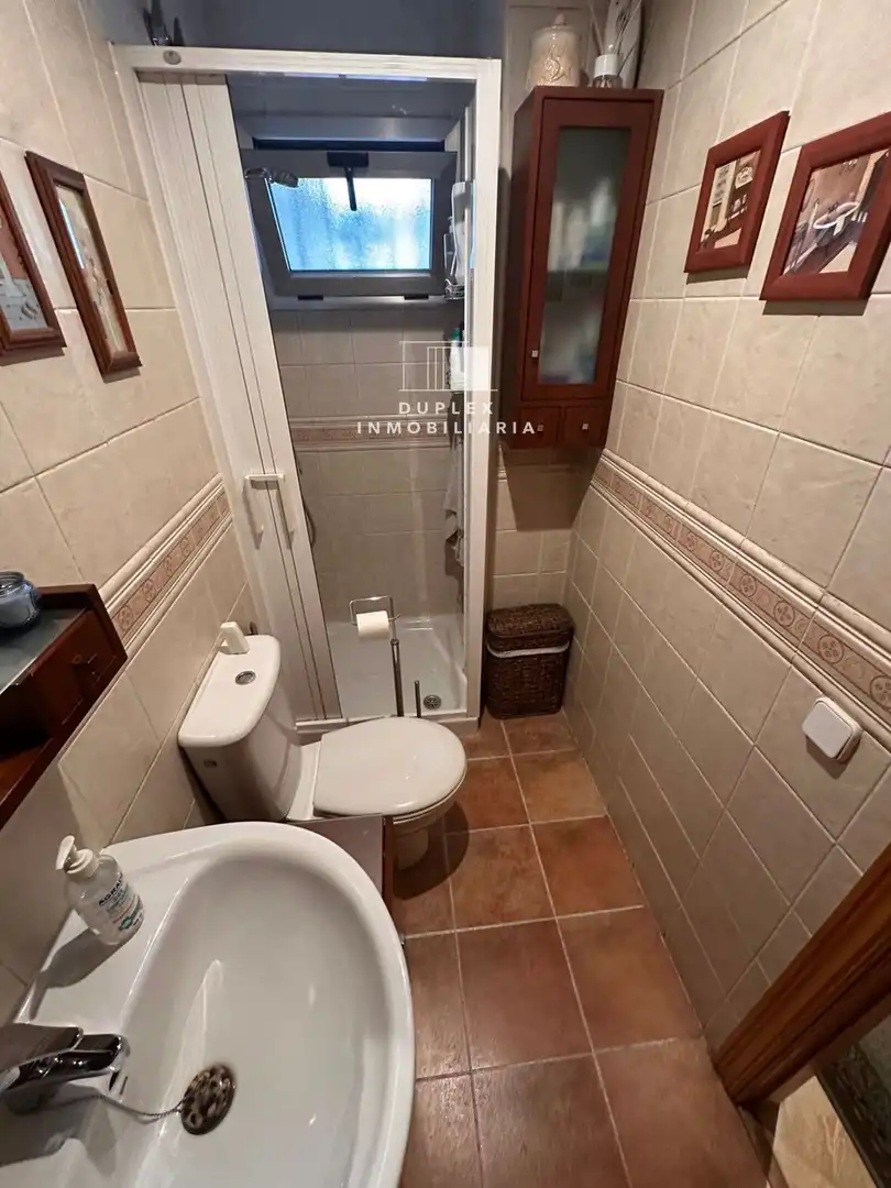Vista exterior de Casa adosada en venta en Cuenca con Calefacción, Terraza y Amueblado