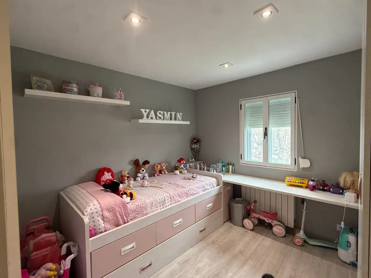 Bedroom of Flat for sale in Mejorada del Campo  with Air Conditioner, Heating and Furnished