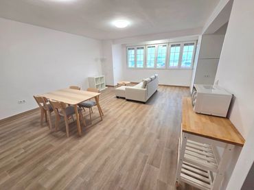 Piso con ascensor en venta en Casco Antiguo